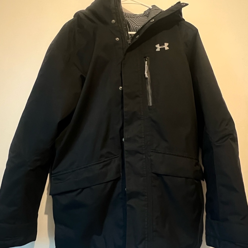Under Armour Black Performance Jacket with Insulated Design